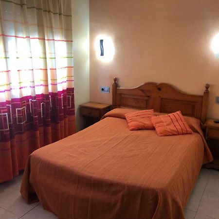 Hostal La Parrilla Monegros II Bujaraloz Exteriér fotografie
